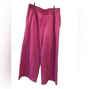 NWT Lululemon scuba MR wide leg pants Size XL
